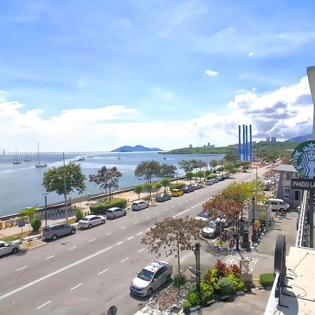 Maritime Seaview Suites Penang George Town Exterior foto