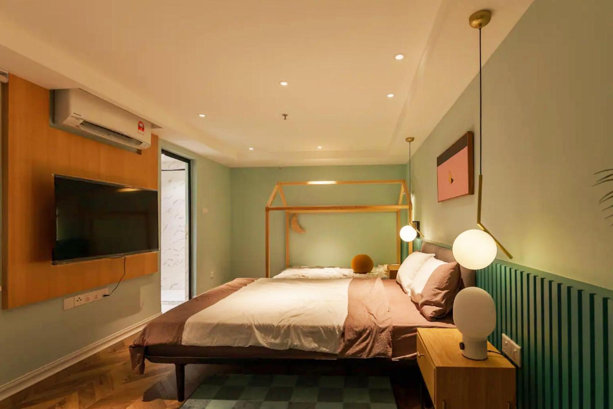 Maritime Seaview Suites Penang George Town Exterior foto