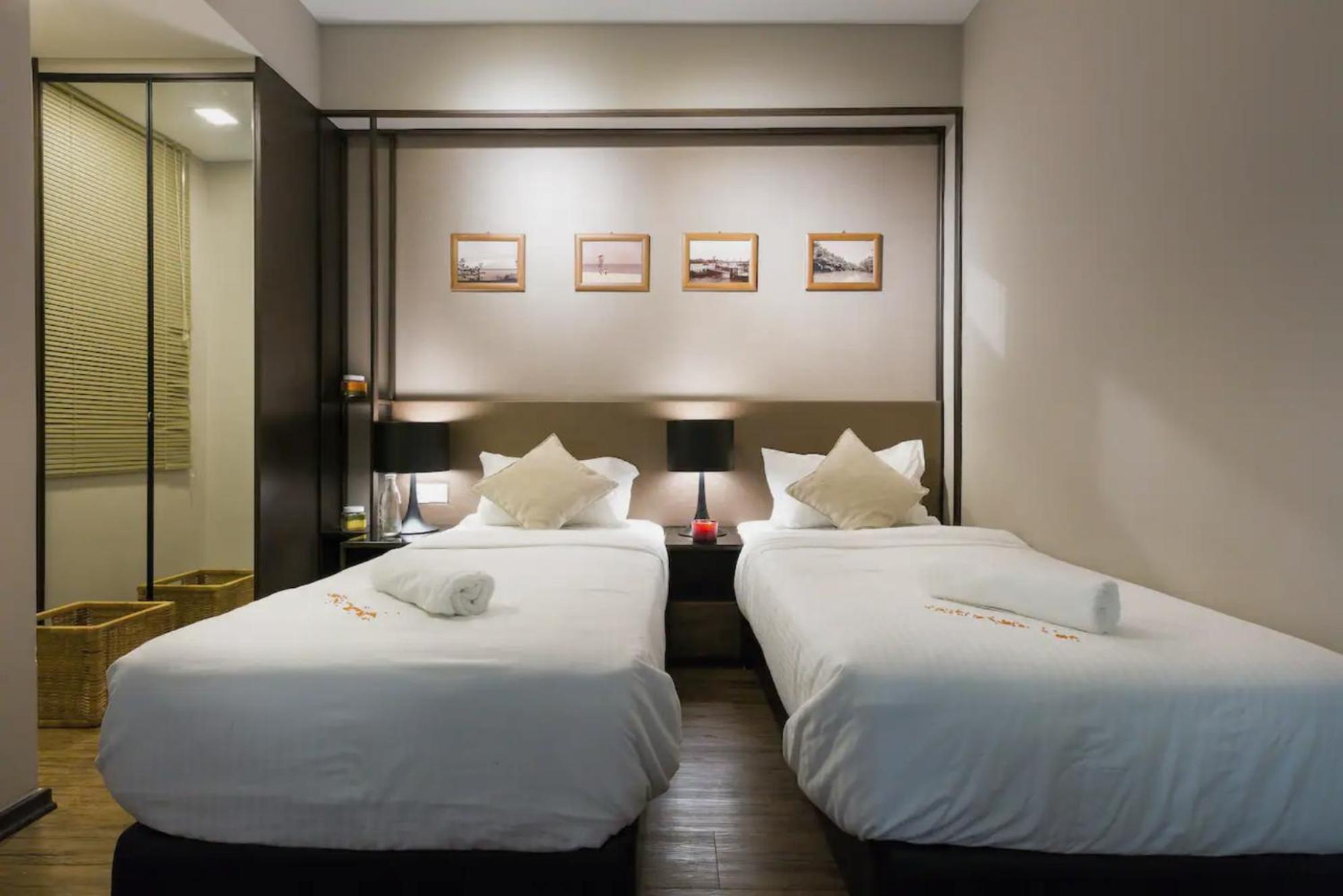 Maritime Seaview Suites Penang George Town Exterior foto